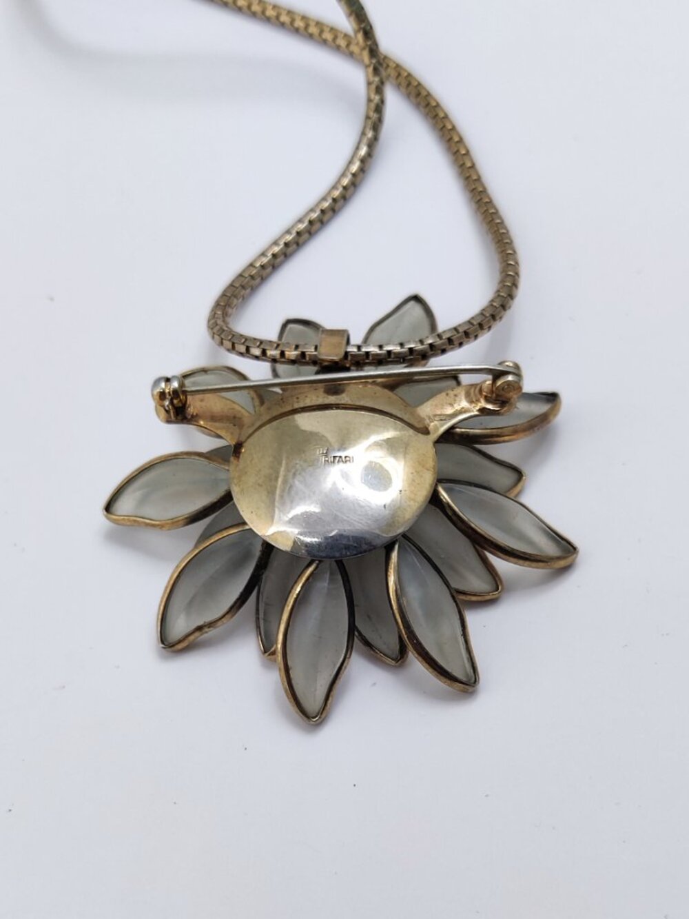 VTG Signed Crown Trifari Frosted Water Lily Necklace Earrings Woodland Fantasies - Picture 4 of 8
